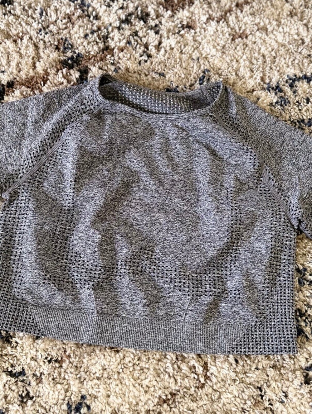 Seamless Mesh Short Sleeve Crop Tee Heather Gray Womens M Stretch Workout